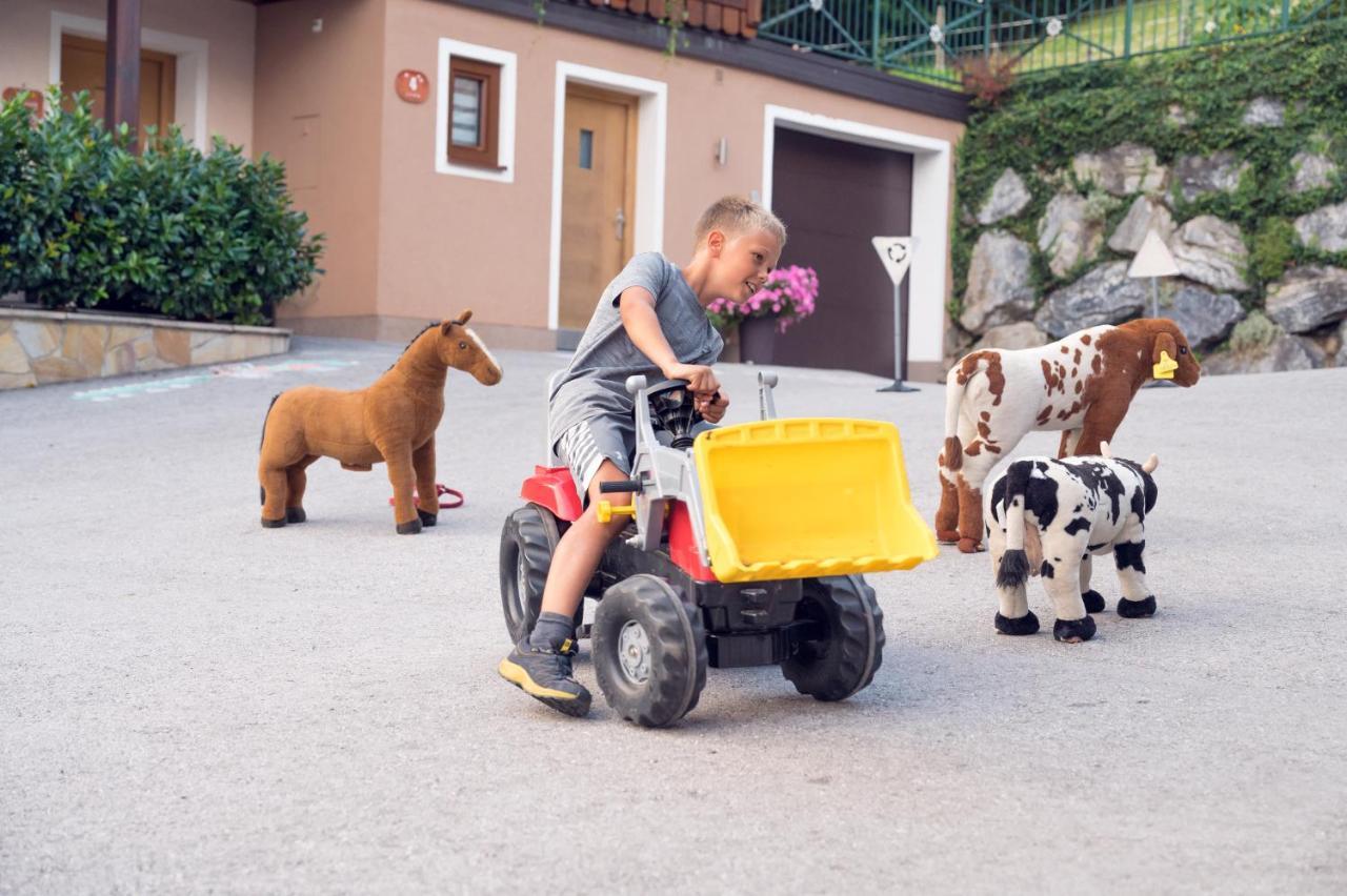 פפארוורפן Familienbauernhof Samerhof מראה חיצוני תמונה